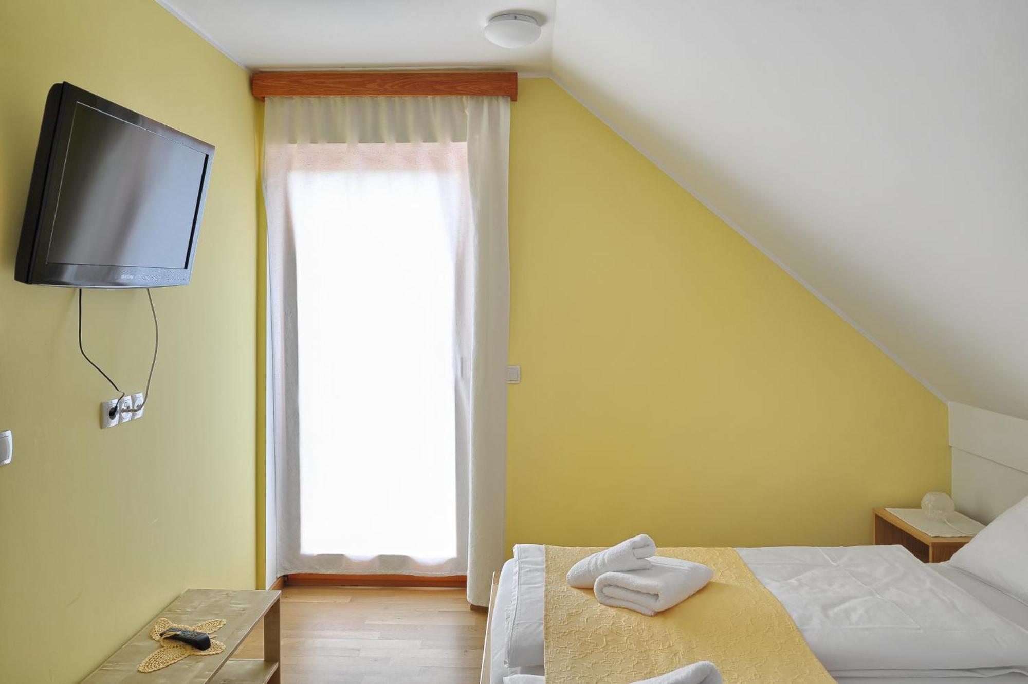 Farm Stay Jarc Vineyard Svecina ห้อง รูปภาพ