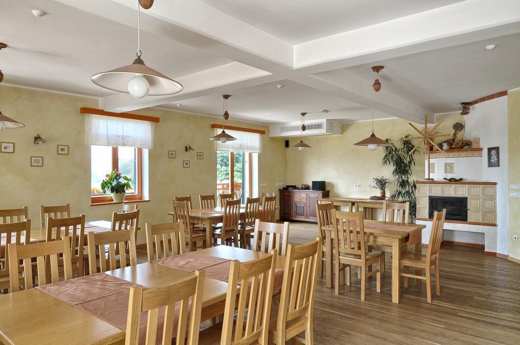 Farm Stay Jarc Vineyard Svecina ภายนอก รูปภาพ